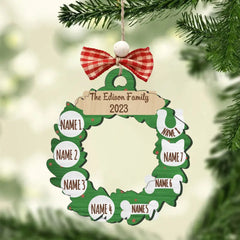 PERSONALIZED FAMILY CHRISTMAS ORNAMENTS, 2023 ACRYLIC GARLAND WREATH ORNAMENT WITH FAMILY MEMBER NAMES, CUSTOM HOLIDAY ORNAMENT